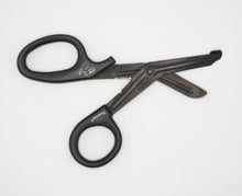 Load image into Gallery viewer, Piranha Trauma Shears 7.25”