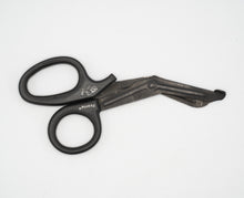 Load image into Gallery viewer, Piranha Trauma Shears 7.25”